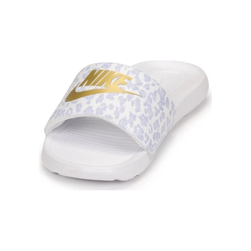 Chaussures Femme Claquettes Nike W NIKE VICTORI ONE SLIDE PRINT Blanc / Doré 5 Chaussures Femme Claquettes Nike W NIKE VICTORI ONE SLIDE PRINT Blanc / Doré – Image 3