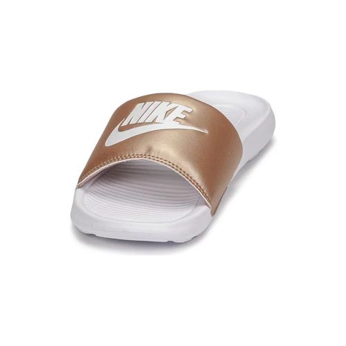 Chaussures Femme Claquettes Nike W NIKE VICTORI ONE SLIDE Marron 5 Chaussures Femme Claquettes Nike W NIKE VICTORI ONE SLIDE Marron – Image 3
