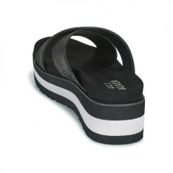 Chaussures Femme Mules Bullboxer 078036F2S Noir 11 Chaussures Femme Mules Bullboxer 078036F2S Noir -Mules Soldes2022 21650637 500 E