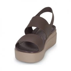 Chaussures Femme Mules Crocs CROCS BROOKLYN LOW WEDGE W Marron 9 Chaussures Femme Mules Crocs CROCS BROOKLYN LOW WEDGE W Marron -Mules Soldes2022 21667668 500 C