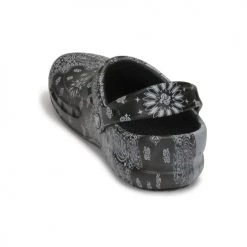 Chaussures Sabots Crocs BISTRO GRAPHIC CLOG Gris / Noir 11 Chaussures Sabots Crocs BISTRO GRAPHIC CLOG Gris / Noir -Mules Soldes2022 22802702 500 E